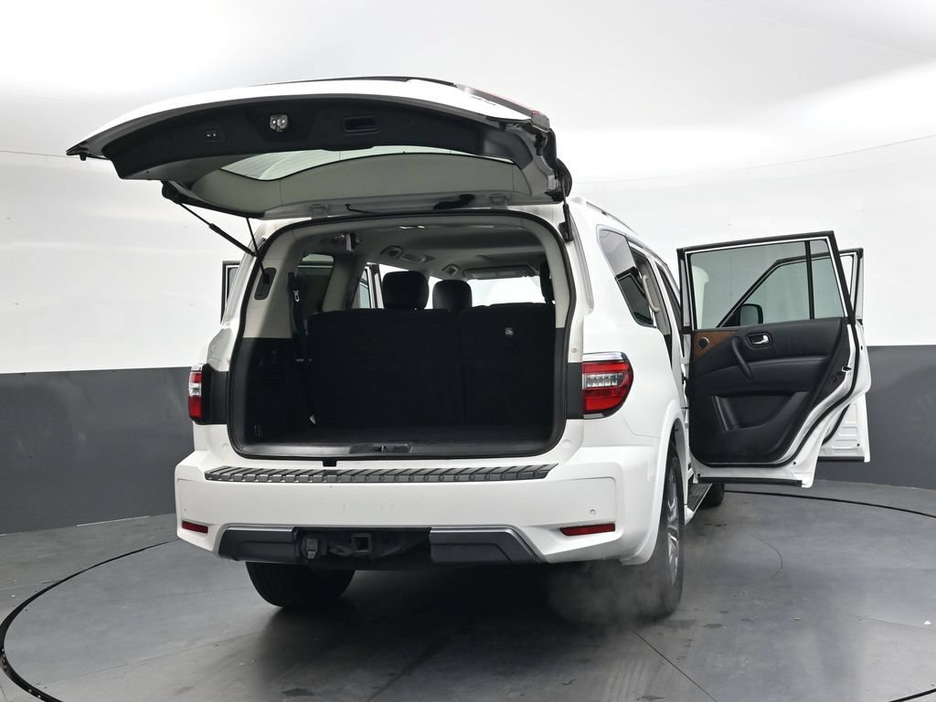 Used 2024 Nissan Armada SL w/ Captain's Chairs Package RWD image 50