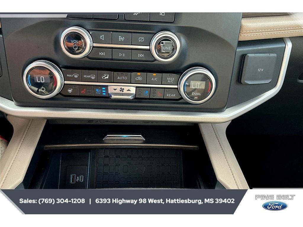 Certified 2024 Ford Expedition Limited image 24