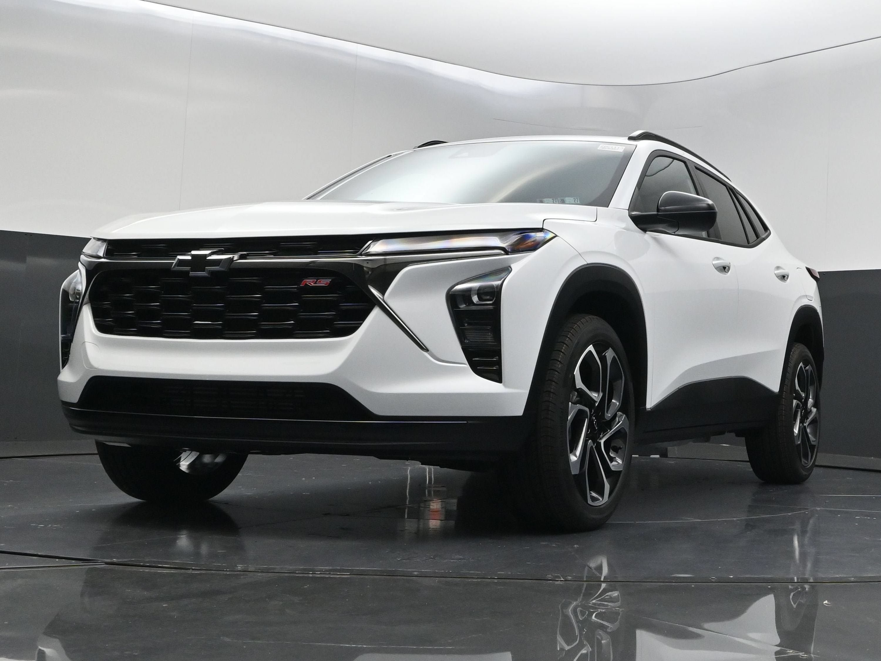 New 2026 Chevrolet Trax RS w/ Sunroof Package FWD image 40