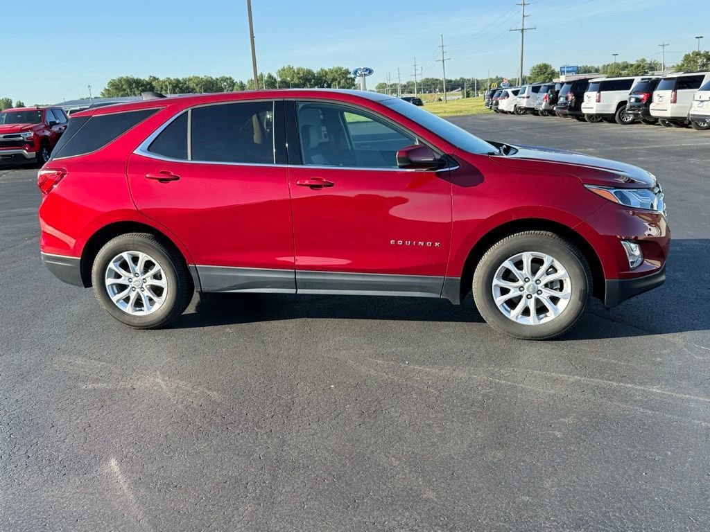 Used 2020 Chevrolet Equinox LT w/ Driver Convenience Package AWD/4WD image 4