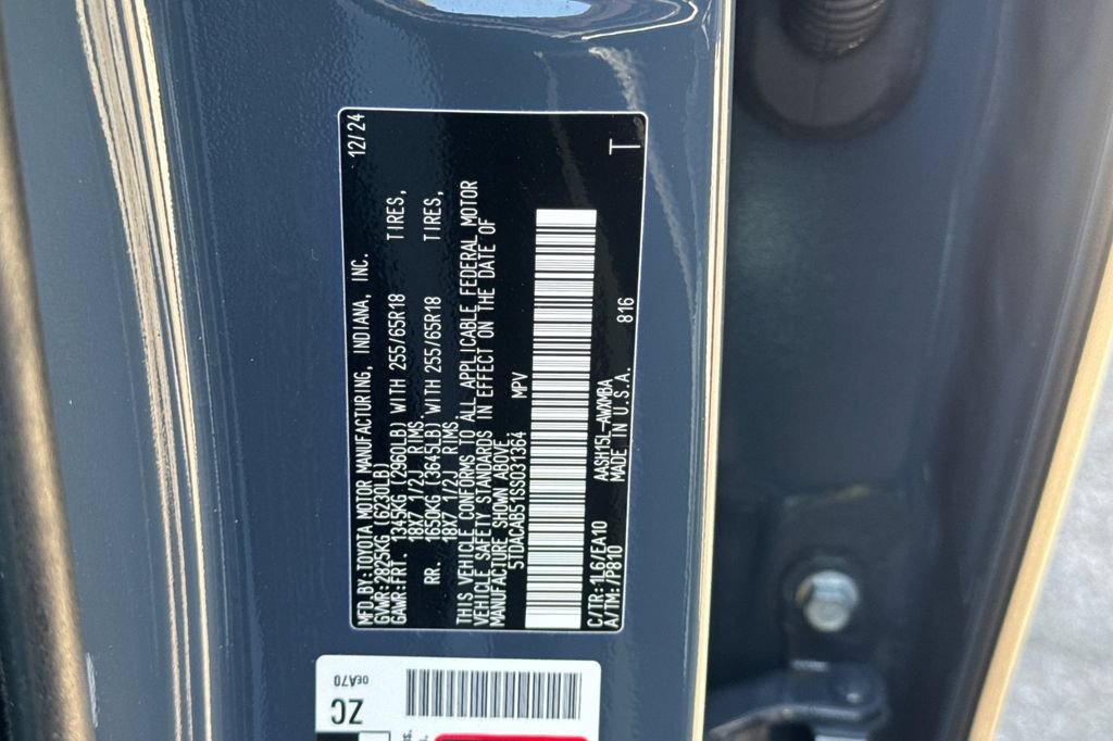 Certified 2025 Toyota Grand Highlander AWD Hybrid image 28