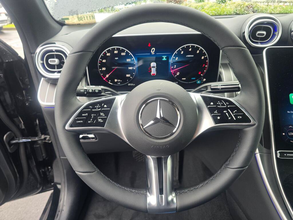 New 2026 Mercedes-Benz GLC 300 4MATIC image 14