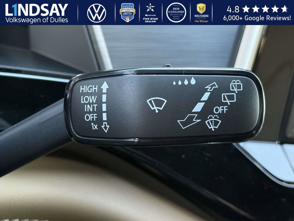 New 2026 Volkswagen Atlas Cross Sport SE image 18