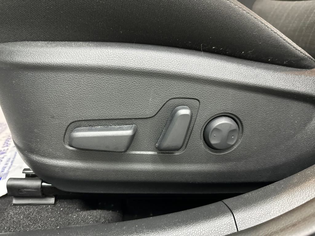 Used 2023 Hyundai Kona SEL w/ Convenience Package image 10