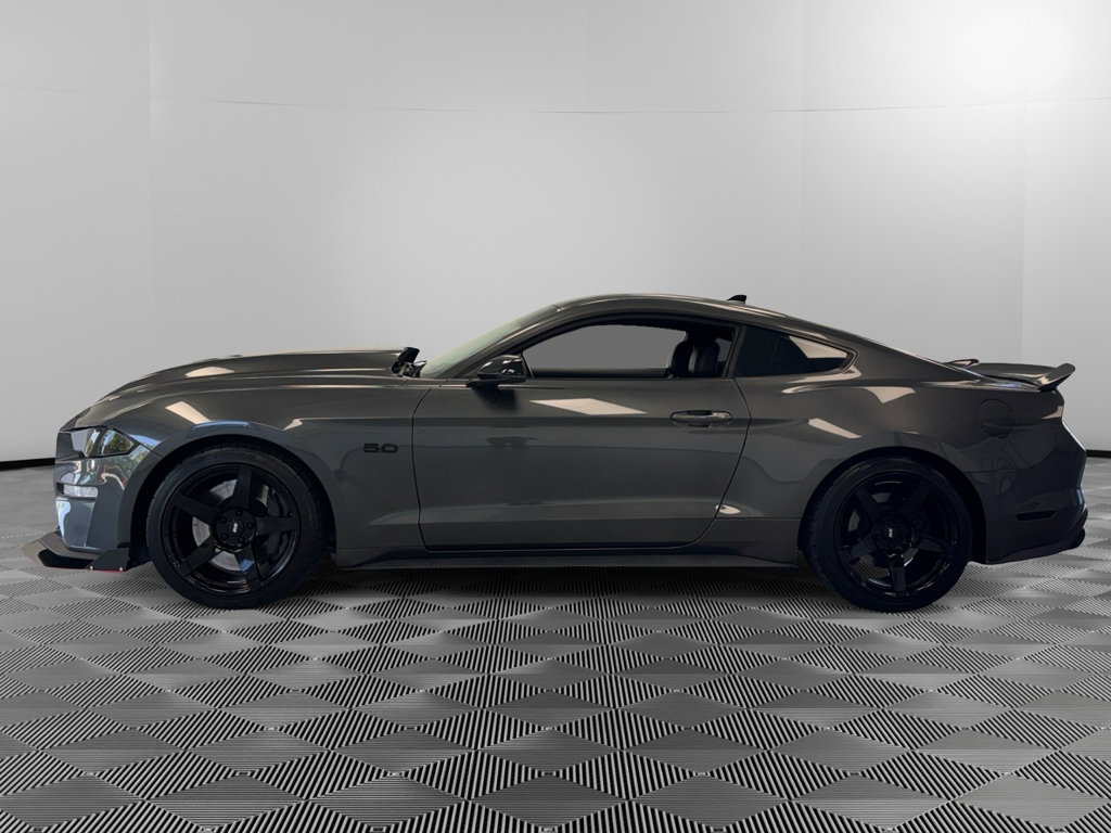 Used 2020 Ford Mustang GT Premium w/ GT Performance Package RWD image 5
