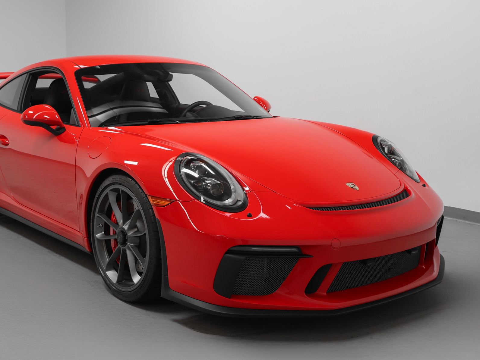 Certified 2018 Porsche 911 GT3 image 9