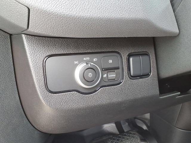 New 2026 Mercedes-Benz Sprinter 2500 image 13