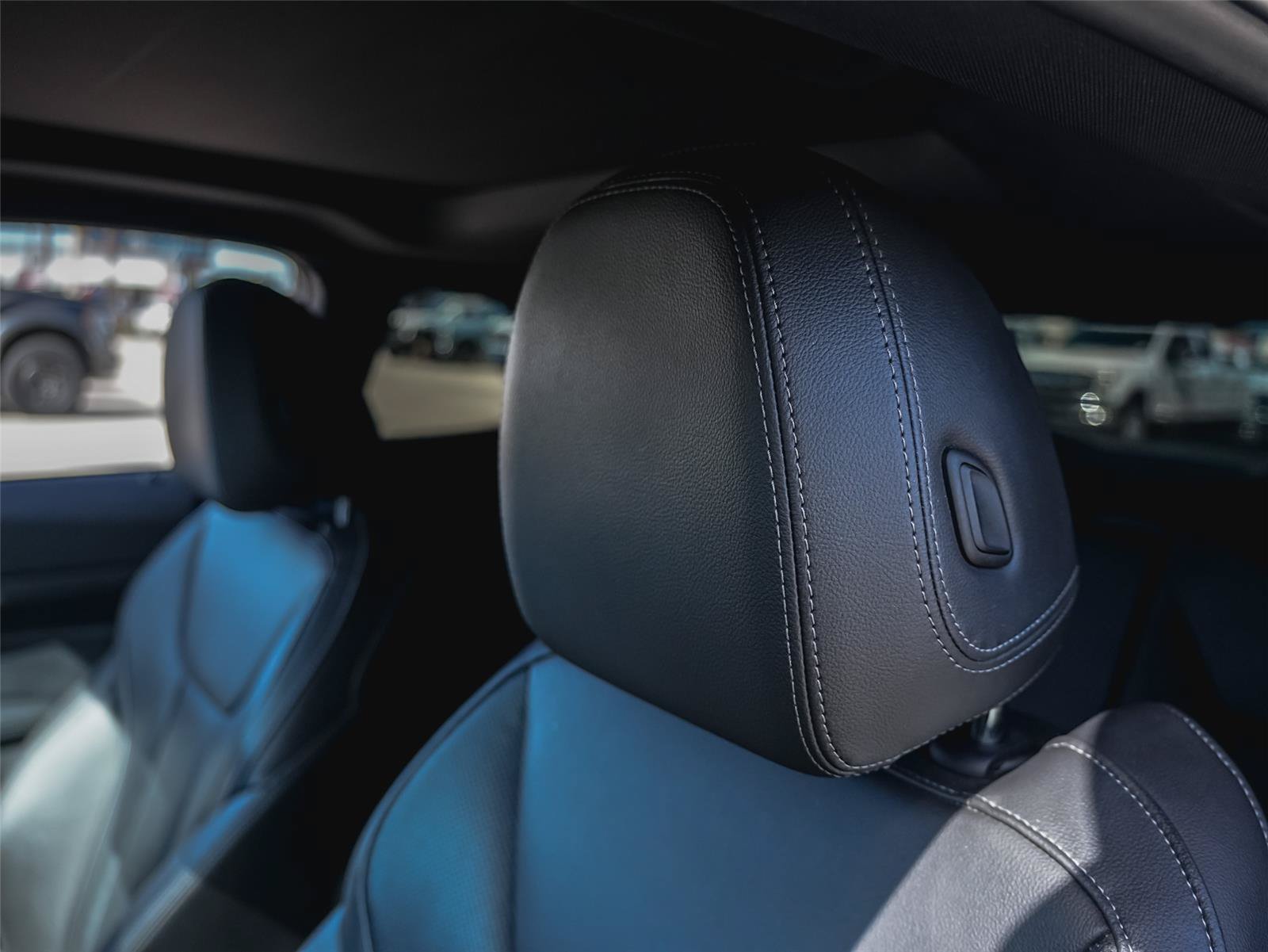 Used 2024 BMW M440i Coupe w/ Premium Package RWD image 13