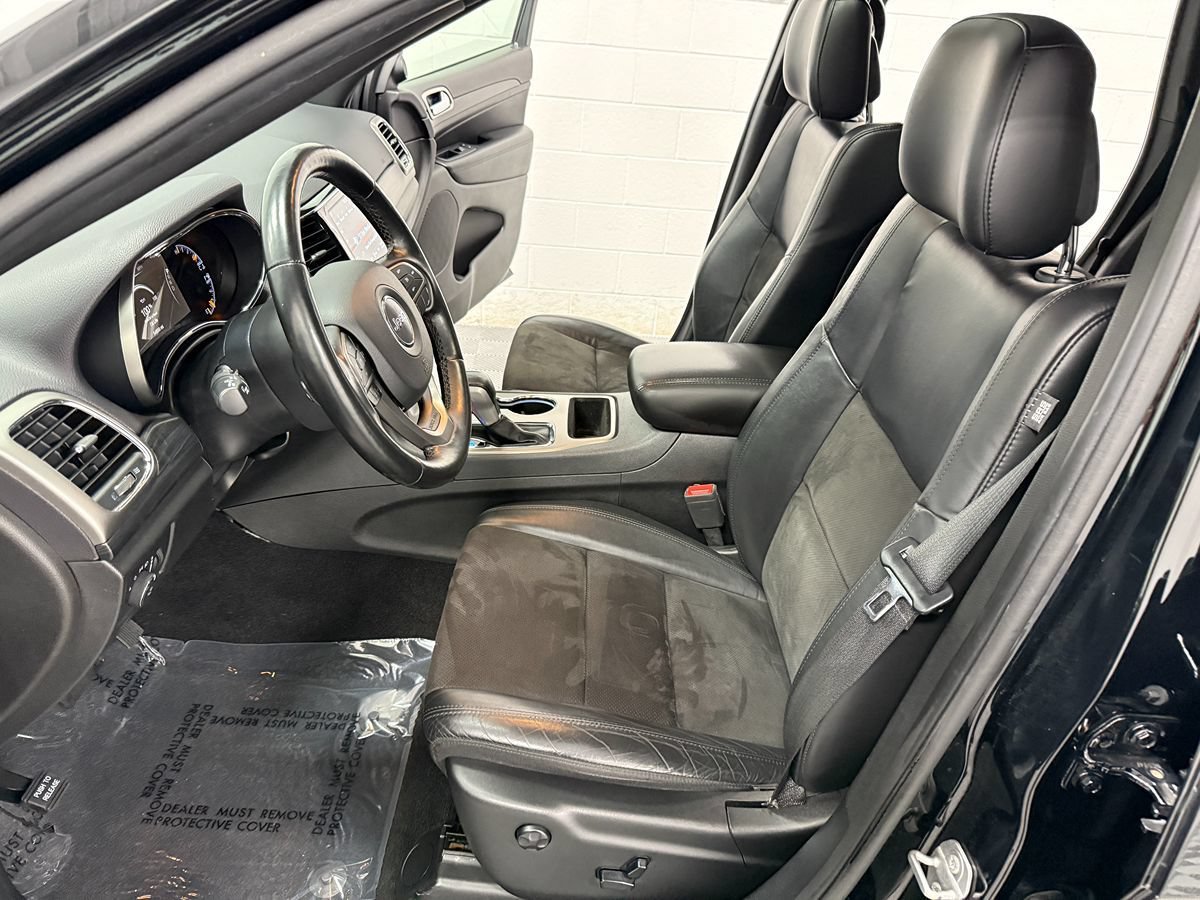 Used 2021 Jeep Grand Cherokee Laredo X AWD/4WD image 10