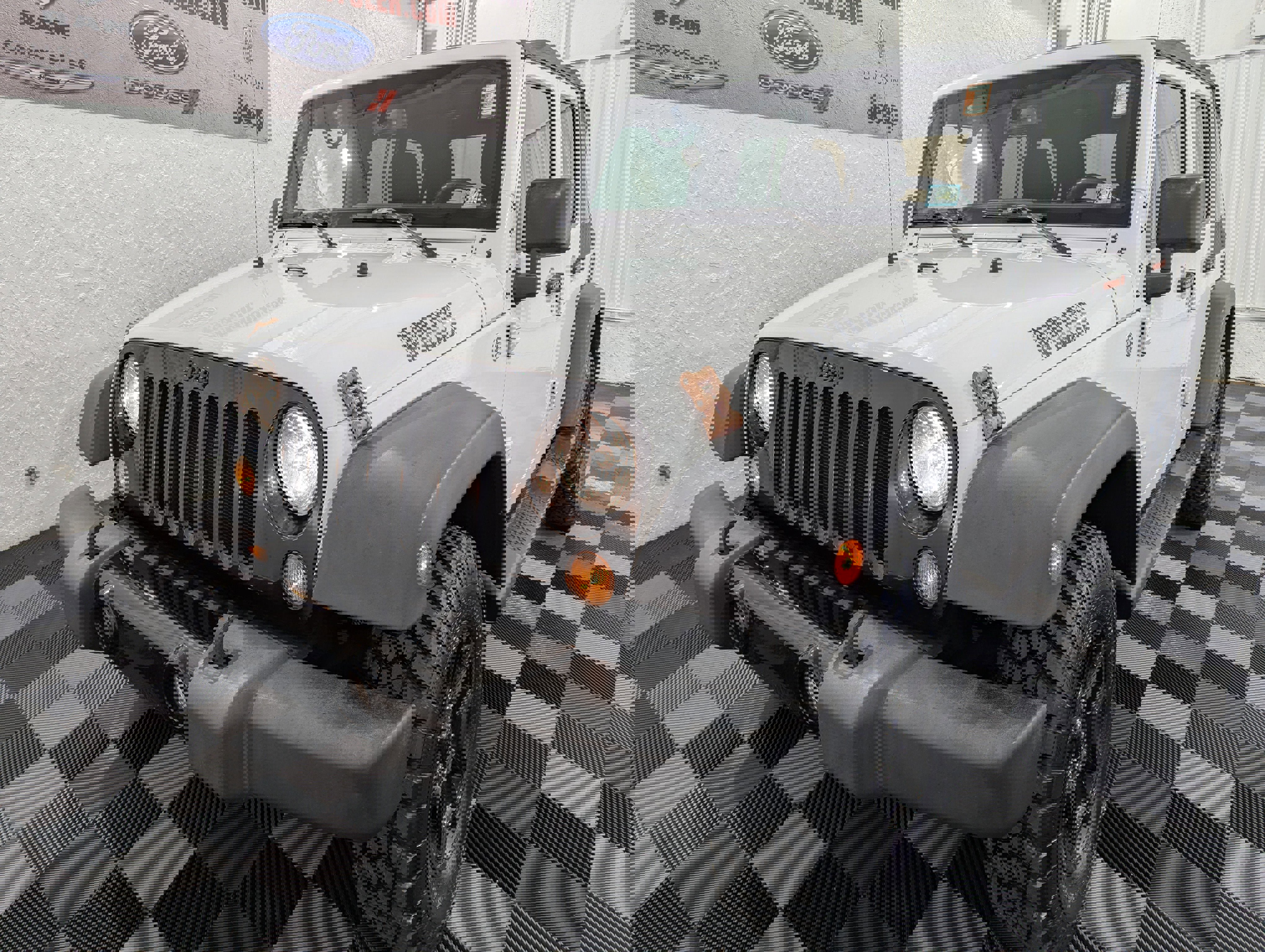 Used 2015 Jeep Wrangler Unlimited Sport image 3