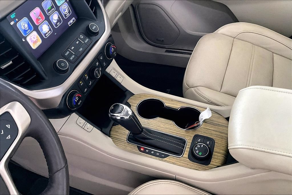 Used 2019 GMC Acadia Denali AWD/4WD image 16