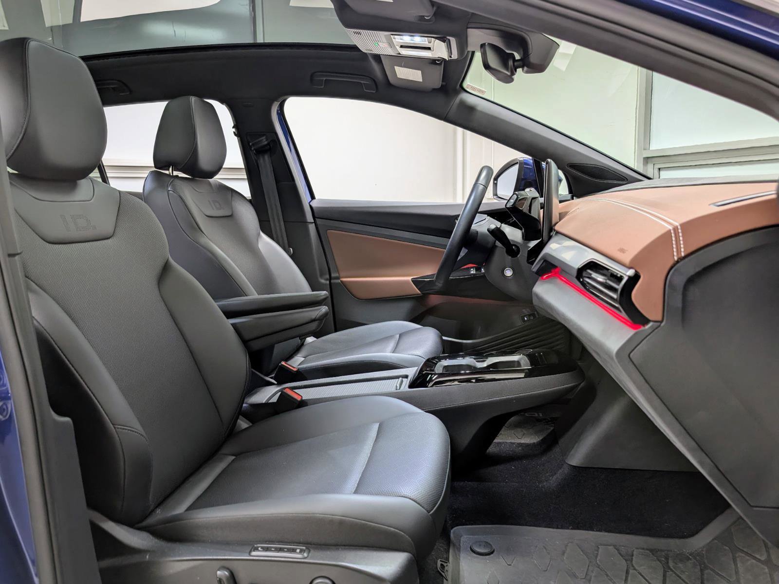 Used 2021 Volkswagen ID.4 Pro S image 25