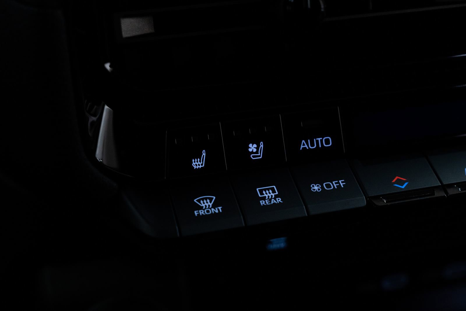 Used 2024 Toyota Land Cruiser AWD/4WD image 14