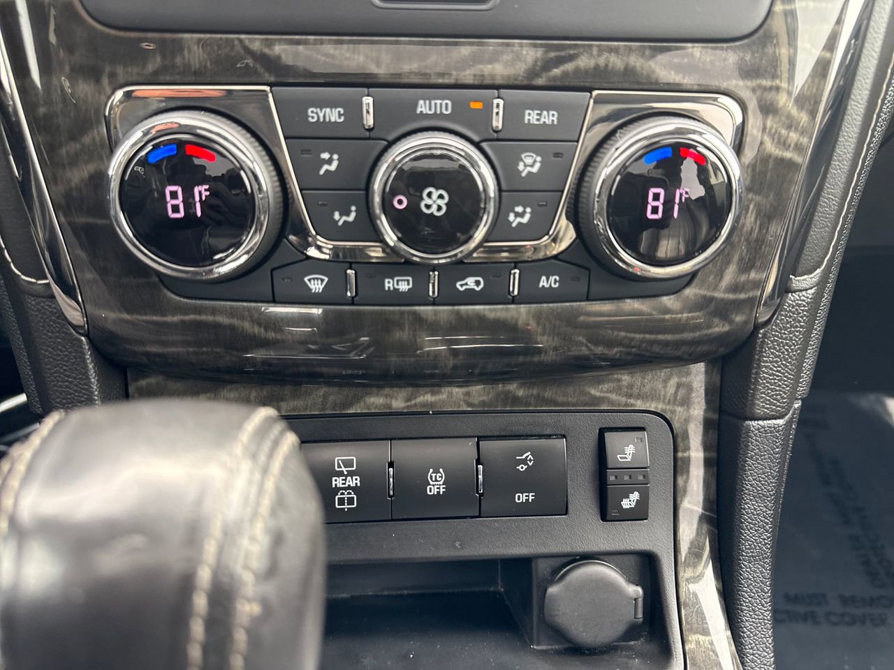 Used 2014 Buick Enclave Leather image 21