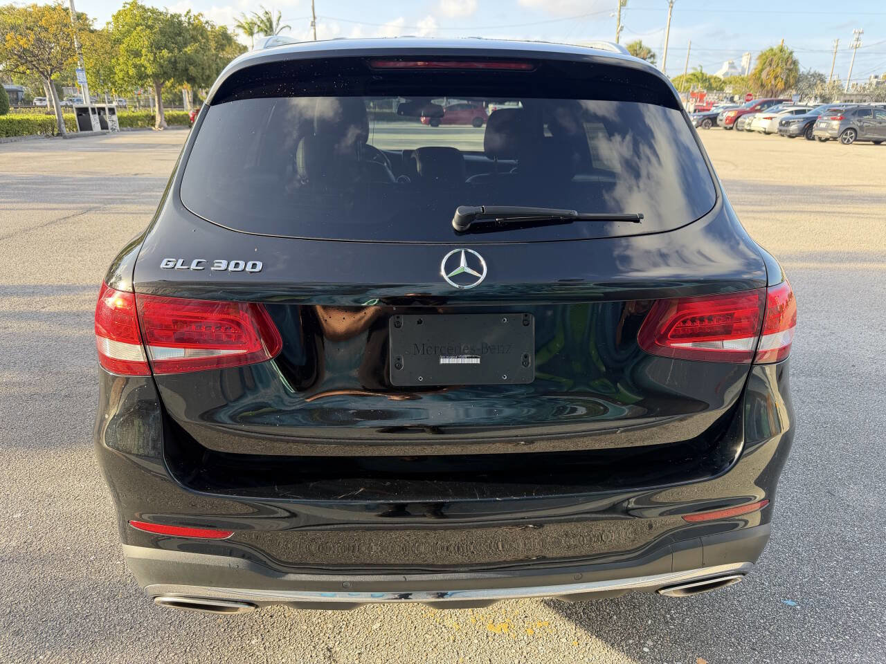 Used 2017 Mercedes-Benz GLC 300 image 9
