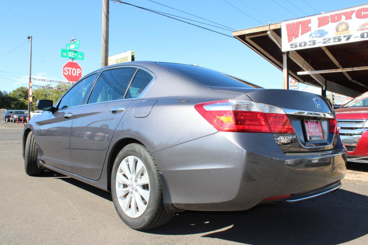 Used 2015 Honda Accord EX-L image 5