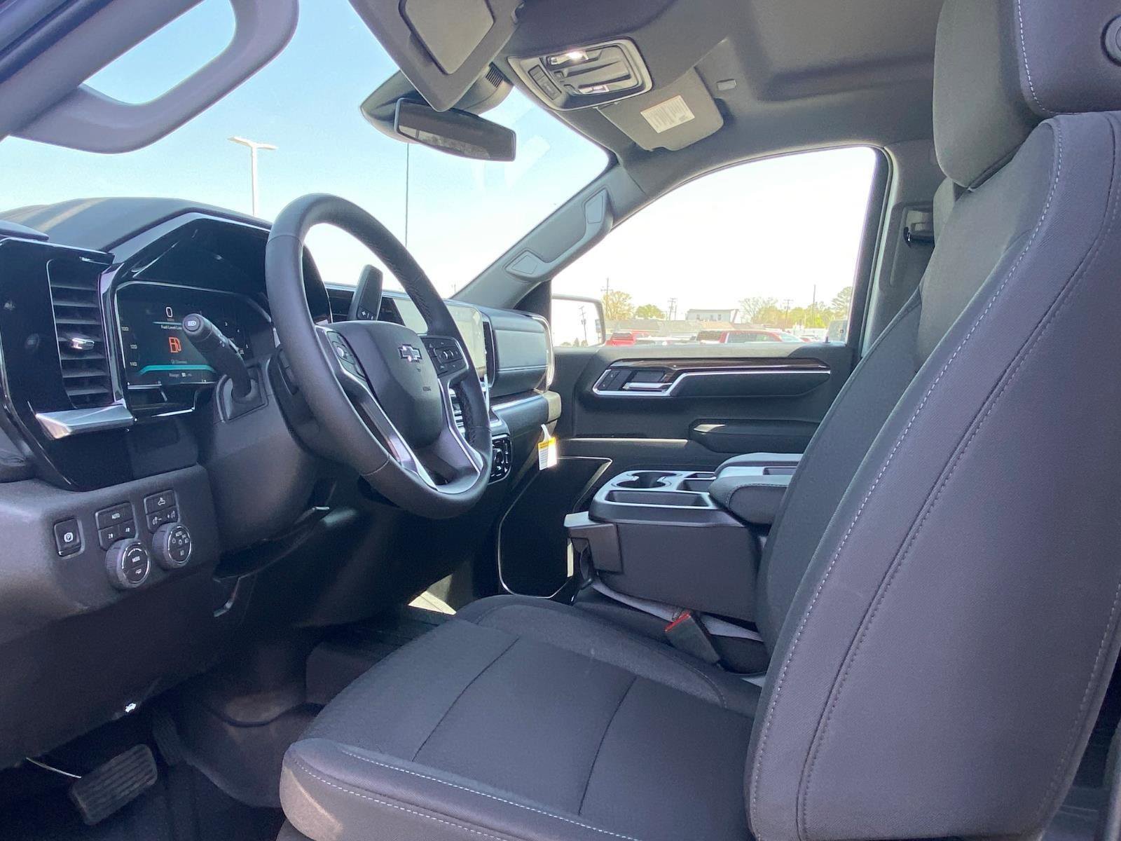 New 2026 Chevrolet Silverado 1500 RST w/ RST Select Package AWD/4WD image 15