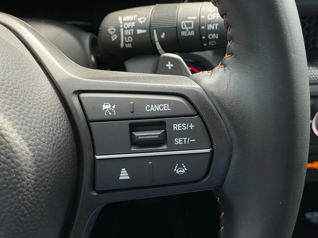 Used 2025 Honda CR-V Sport-L image 14