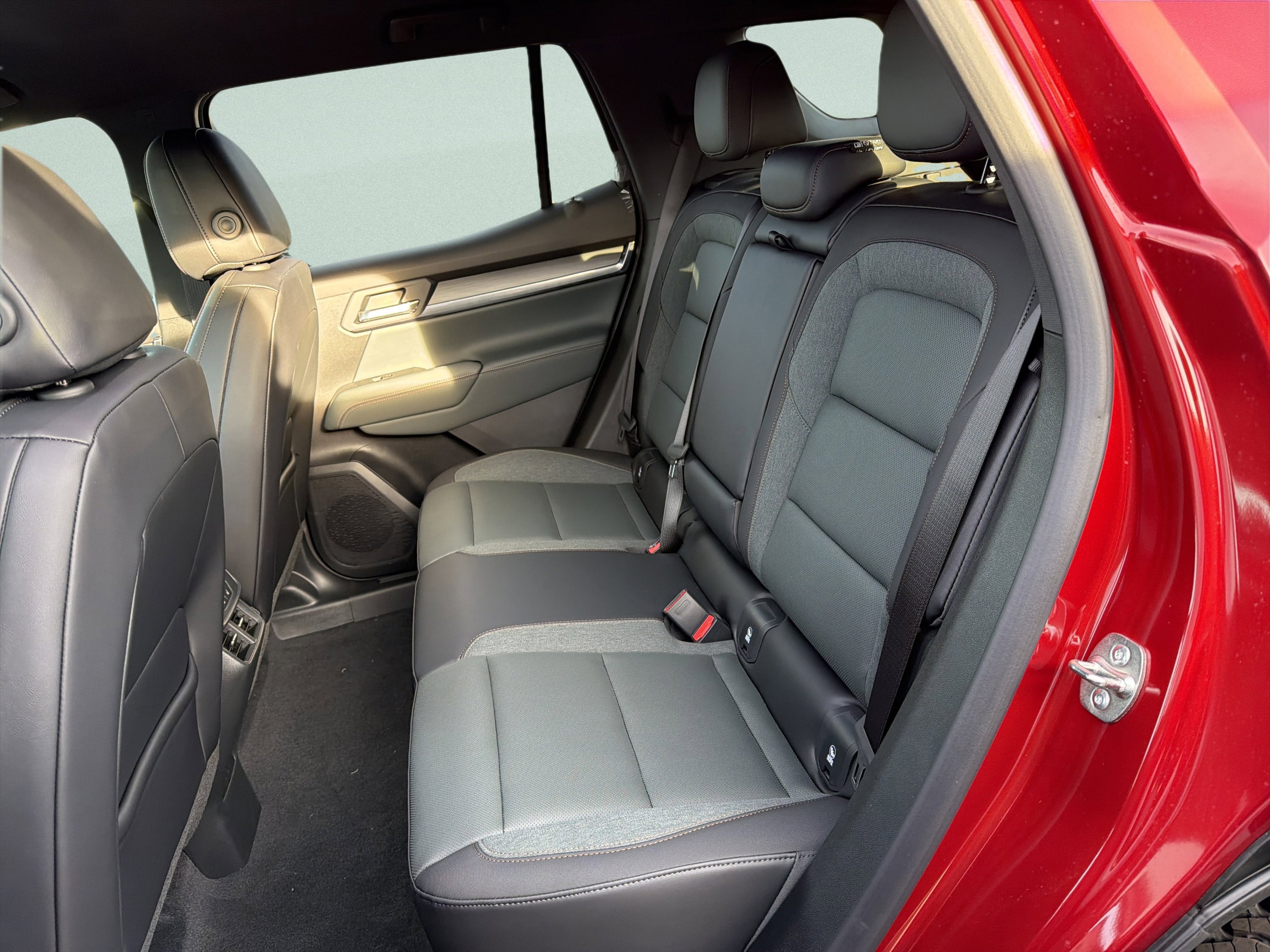 New 2026 GMC Terrain AT4 image 15