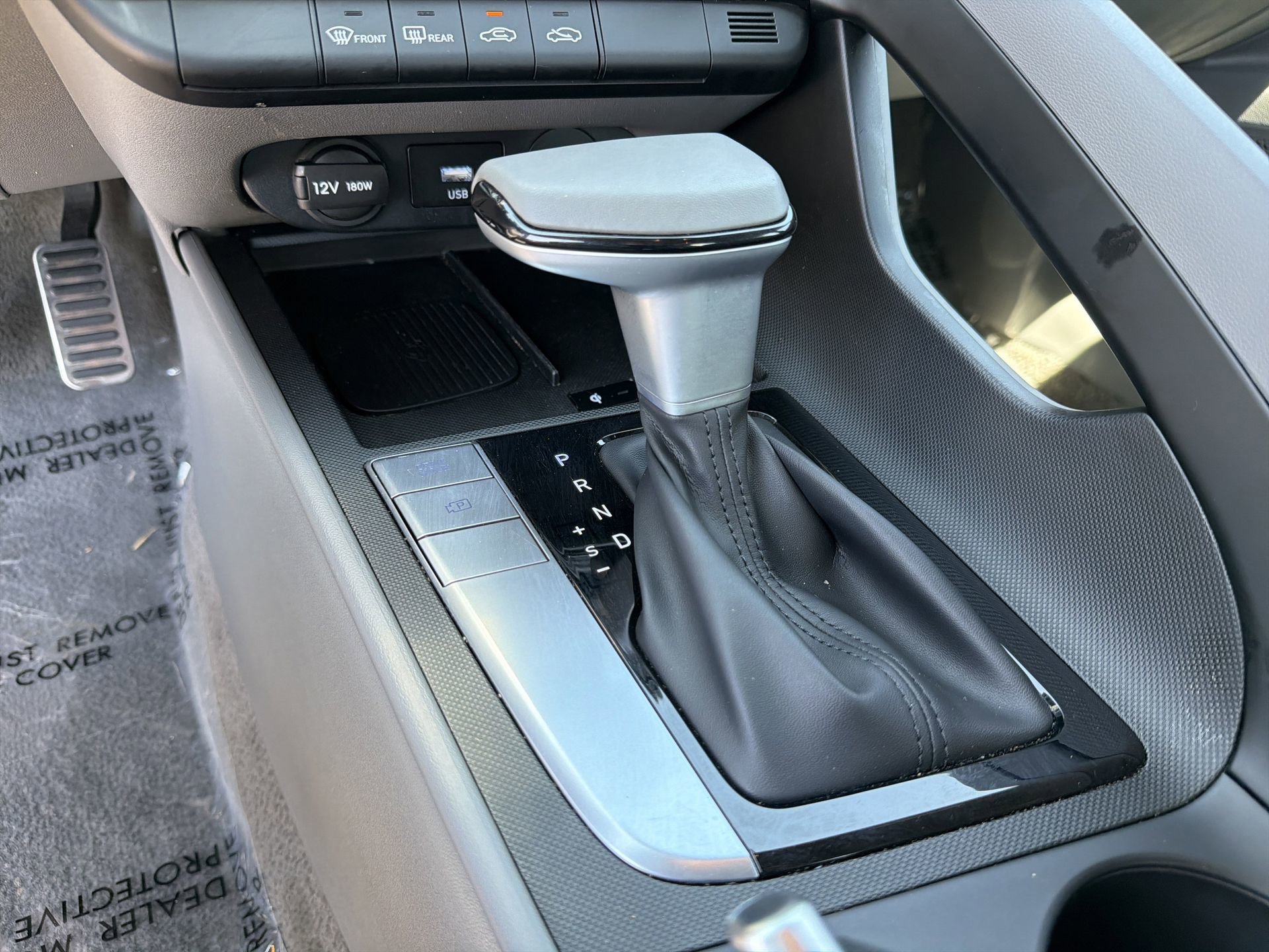 Used 2025 Hyundai Elantra Sport image 11