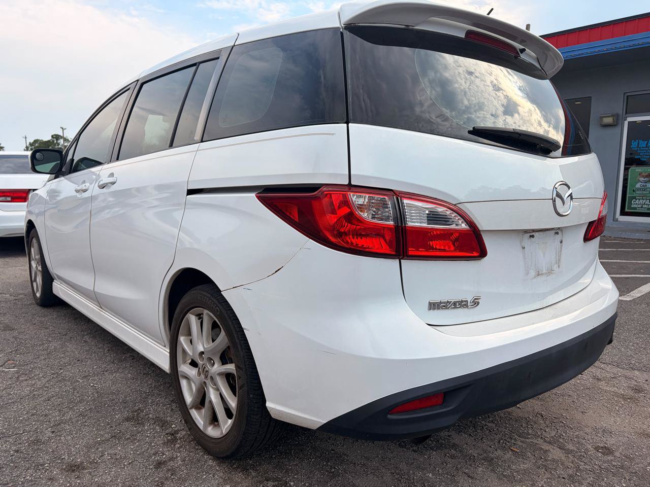 Used 2012 MAZDA MAZDA5 Grand Touring FWD image 3