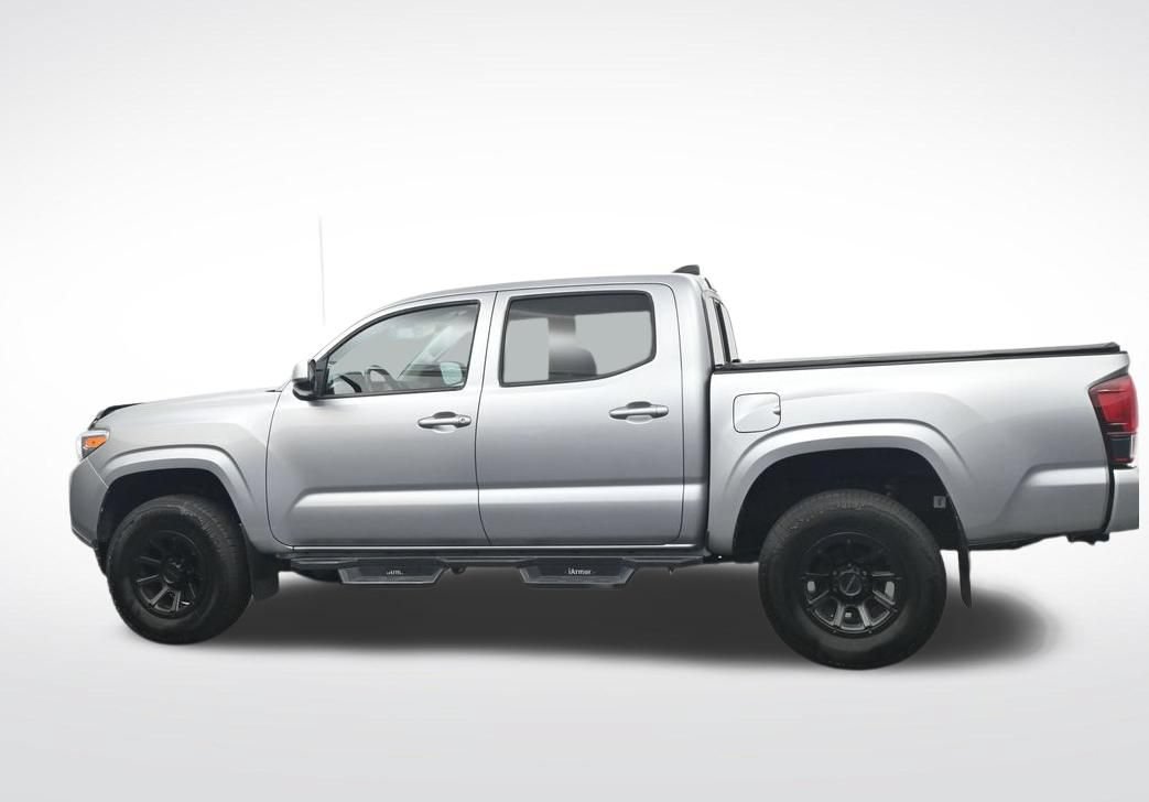 Used 2022 Toyota Tacoma SR AWD/4WD image 10
