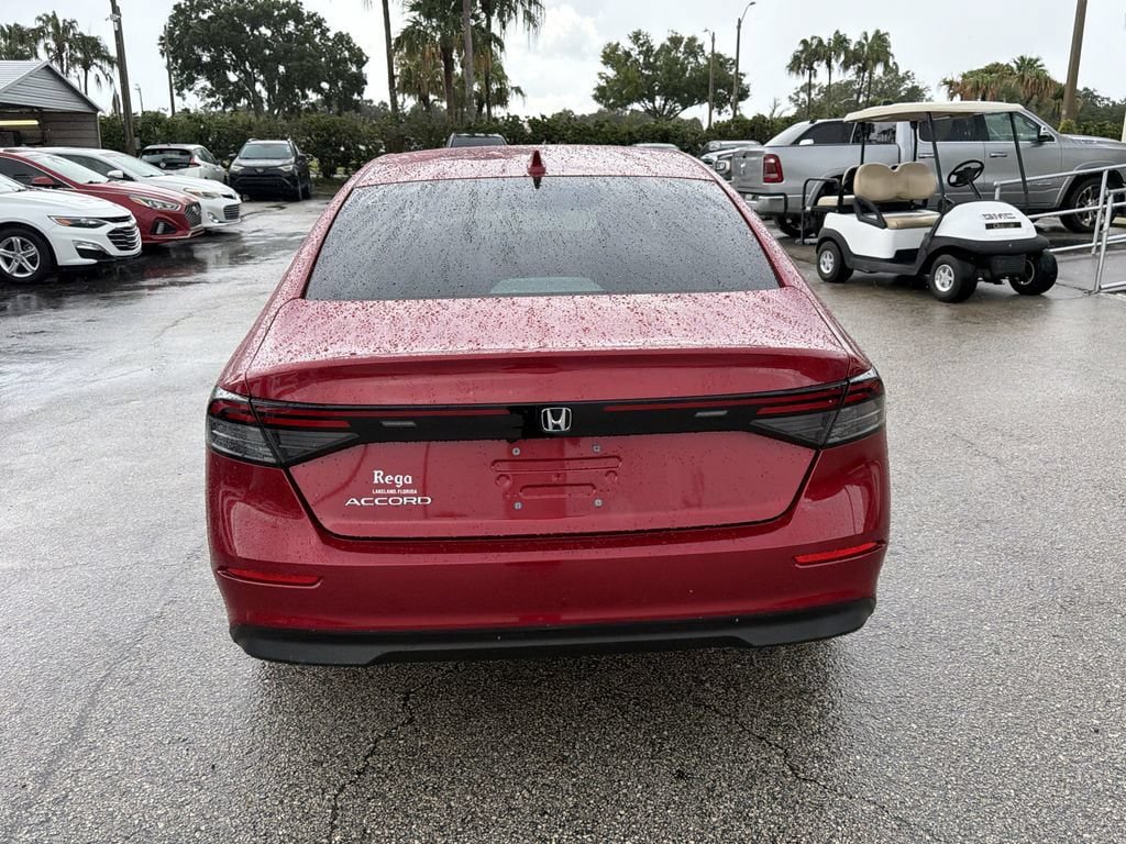 Used 2024 Honda Accord EX image 5