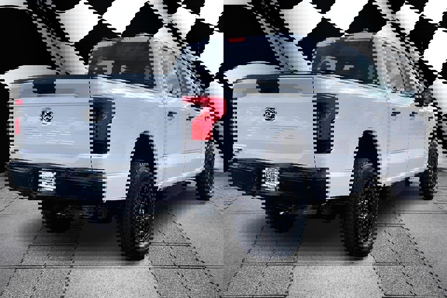 Used 2025 Ford F150 Lightning Pro image 2