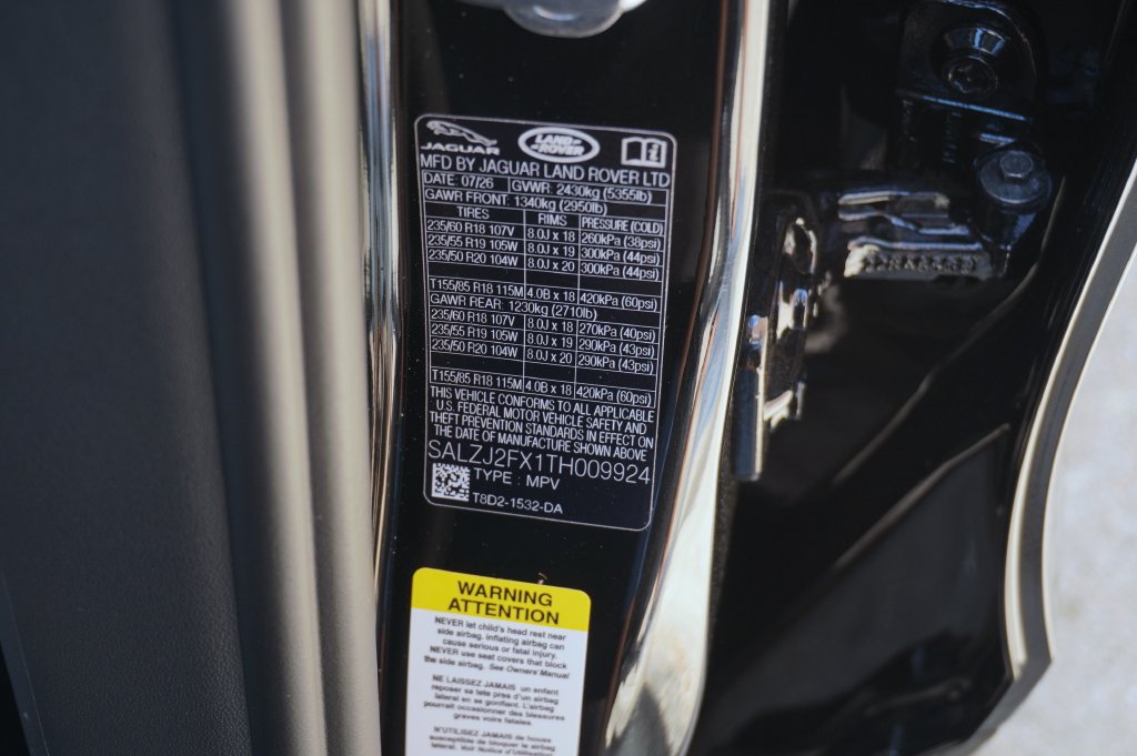 New 2026 Land Rover Range Rover Evoque S AWD/4WD image 32