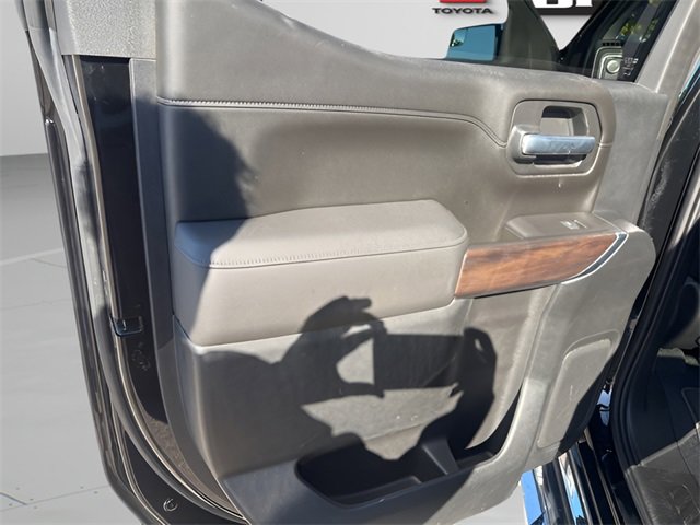 Used 2021 GMC Sierra 1500 SLT w/ SLT Premium Package image 16