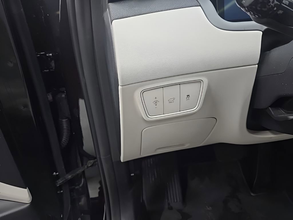 Certified 2023 Hyundai Tucson Limited image 11