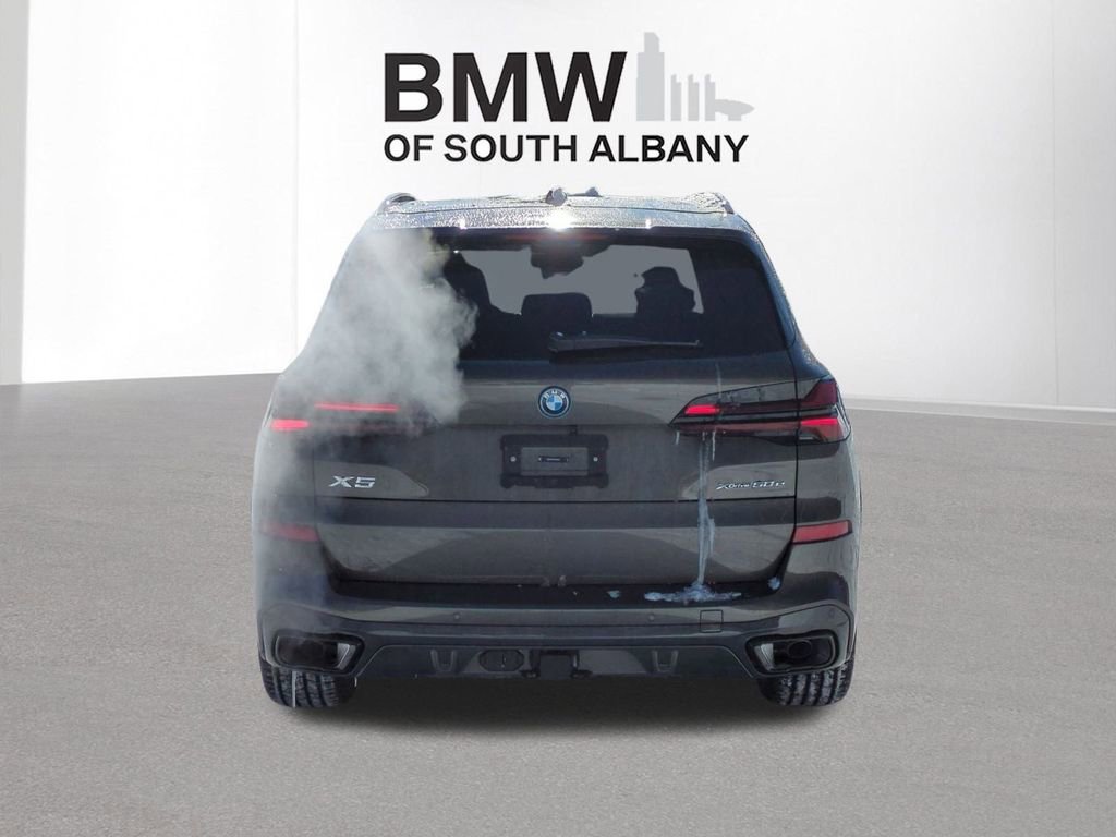 New 2026 BMW X5 xDrive50e w/ Executive Package image 5