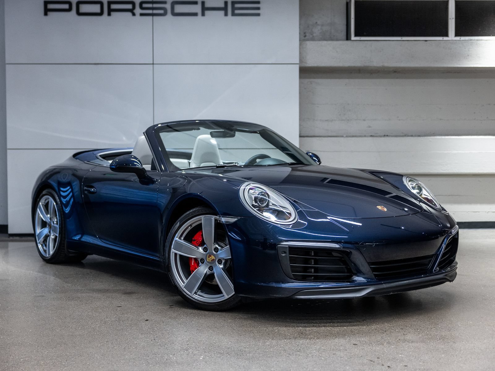 Certified 2019 Porsche 911 Carrera S RWD image 11