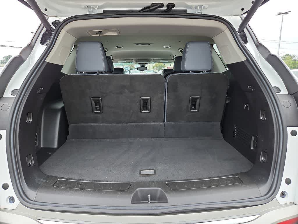 Used 2020 Buick Enclave Premium w/ Surround and Sites Package FWD image 31