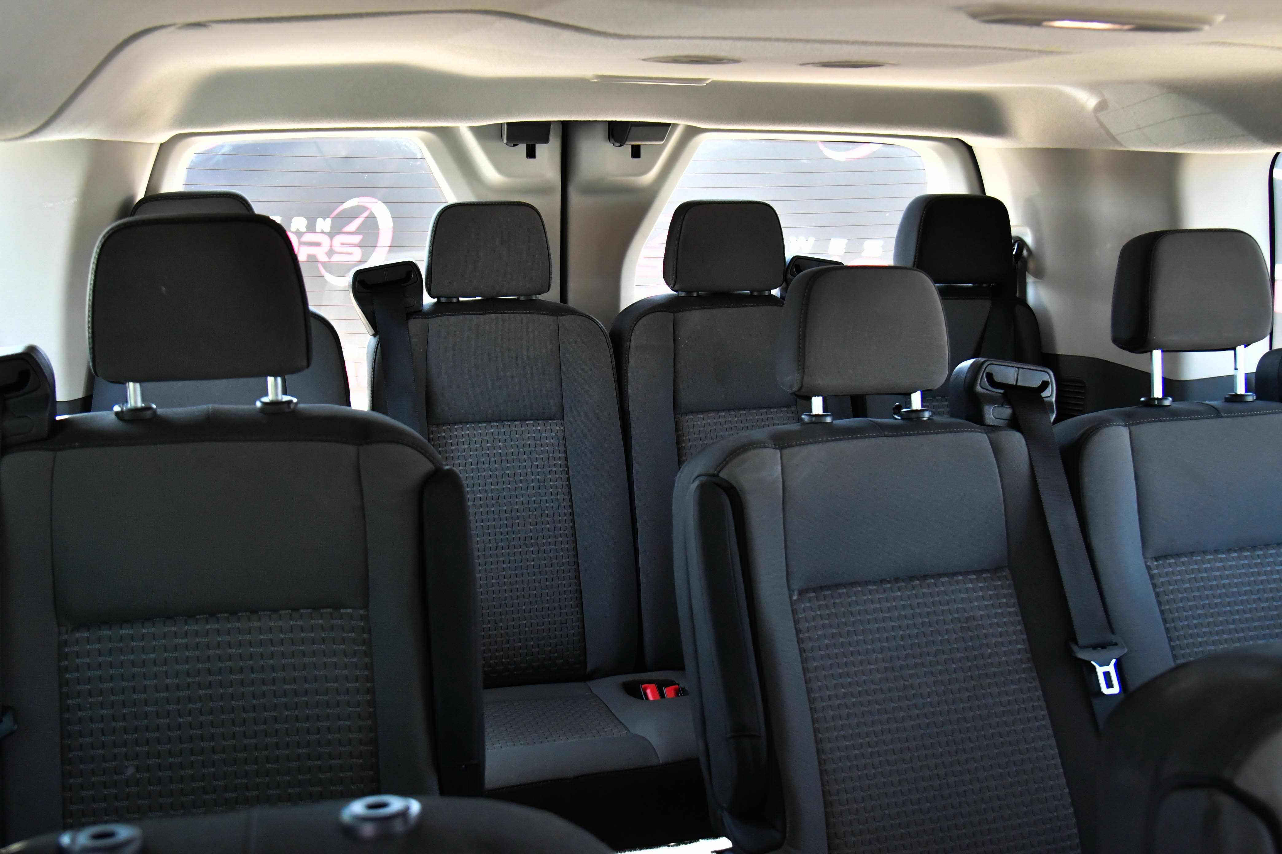 Used 2024 Ford Transit 350 XLT RWD image 45