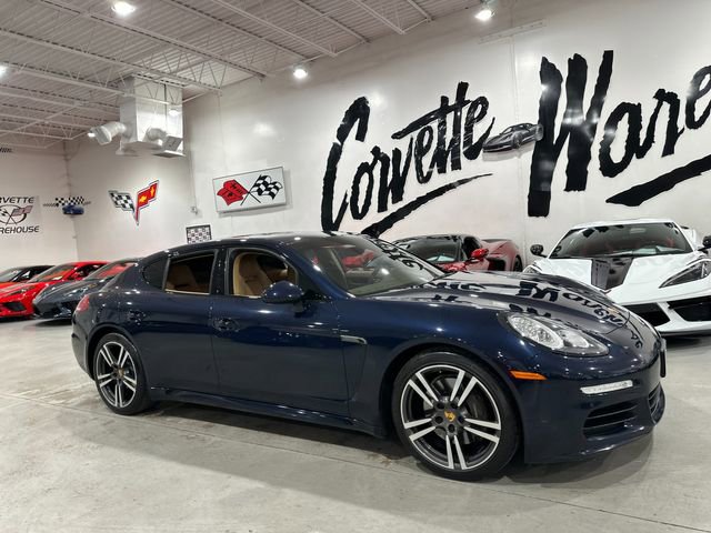 Used 2016 Porsche Panamera image 25