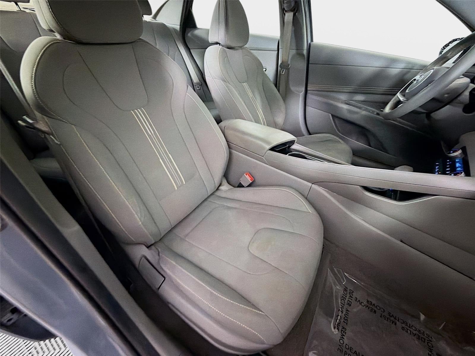 Certified 2022 Hyundai Elantra SEL w/ Convenience + Premium Package FWD image 24
