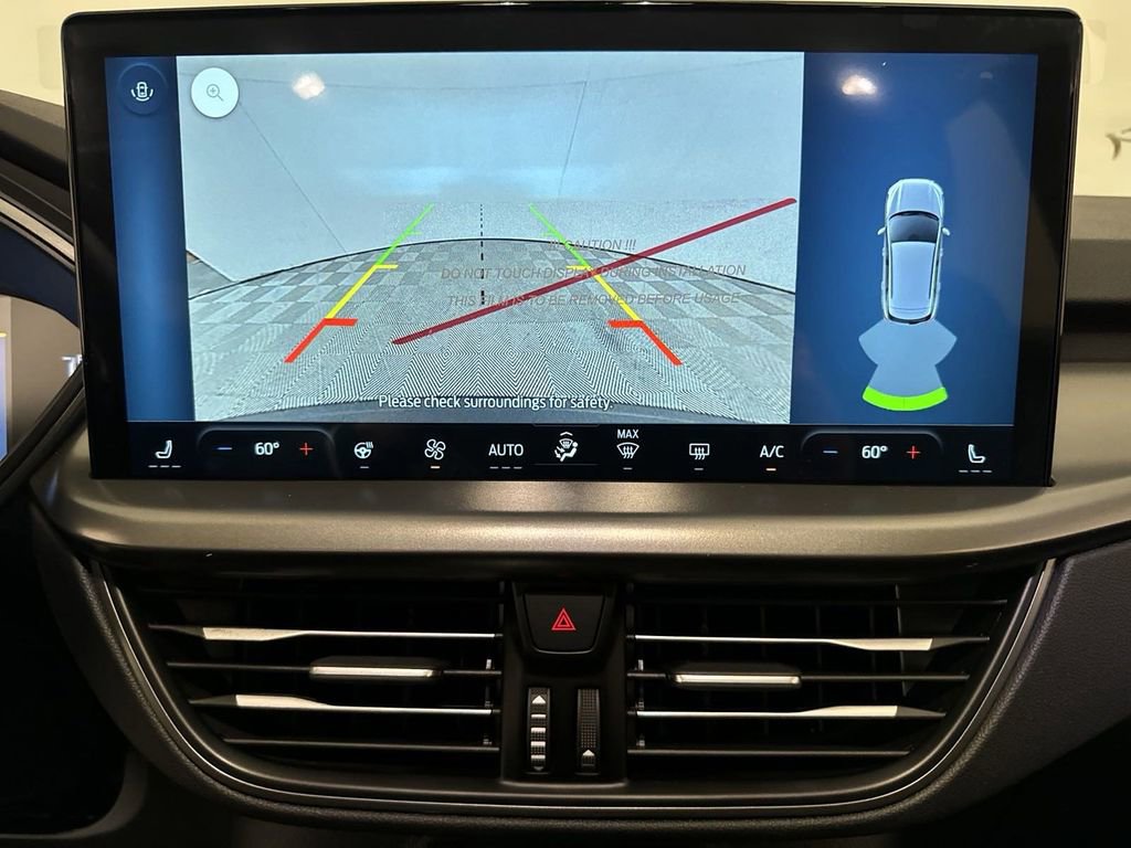 New 2025 Ford Escape SE FWD image 8