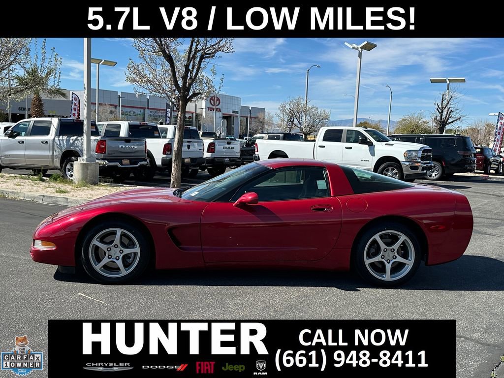 Used 2004 Chevrolet Corvette Coupe image 3