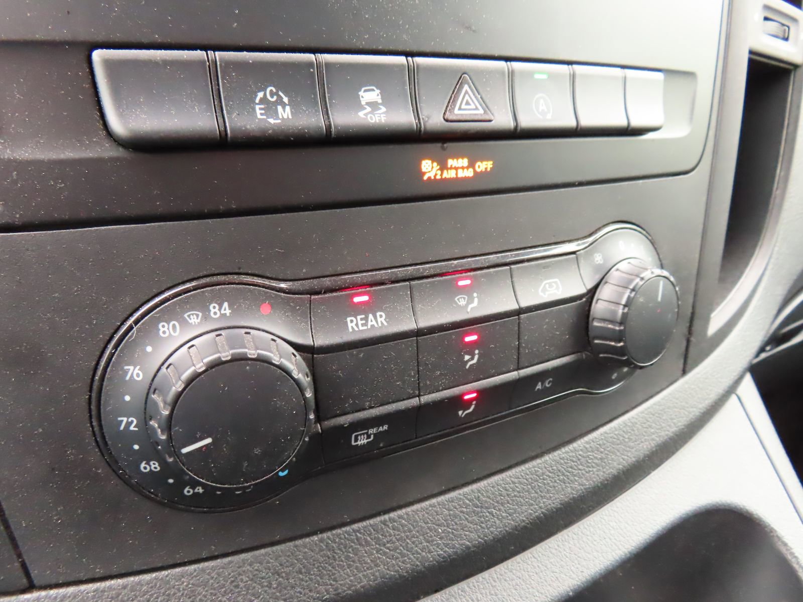 Used 2016 Mercedes-Benz Metris Passenger image 25