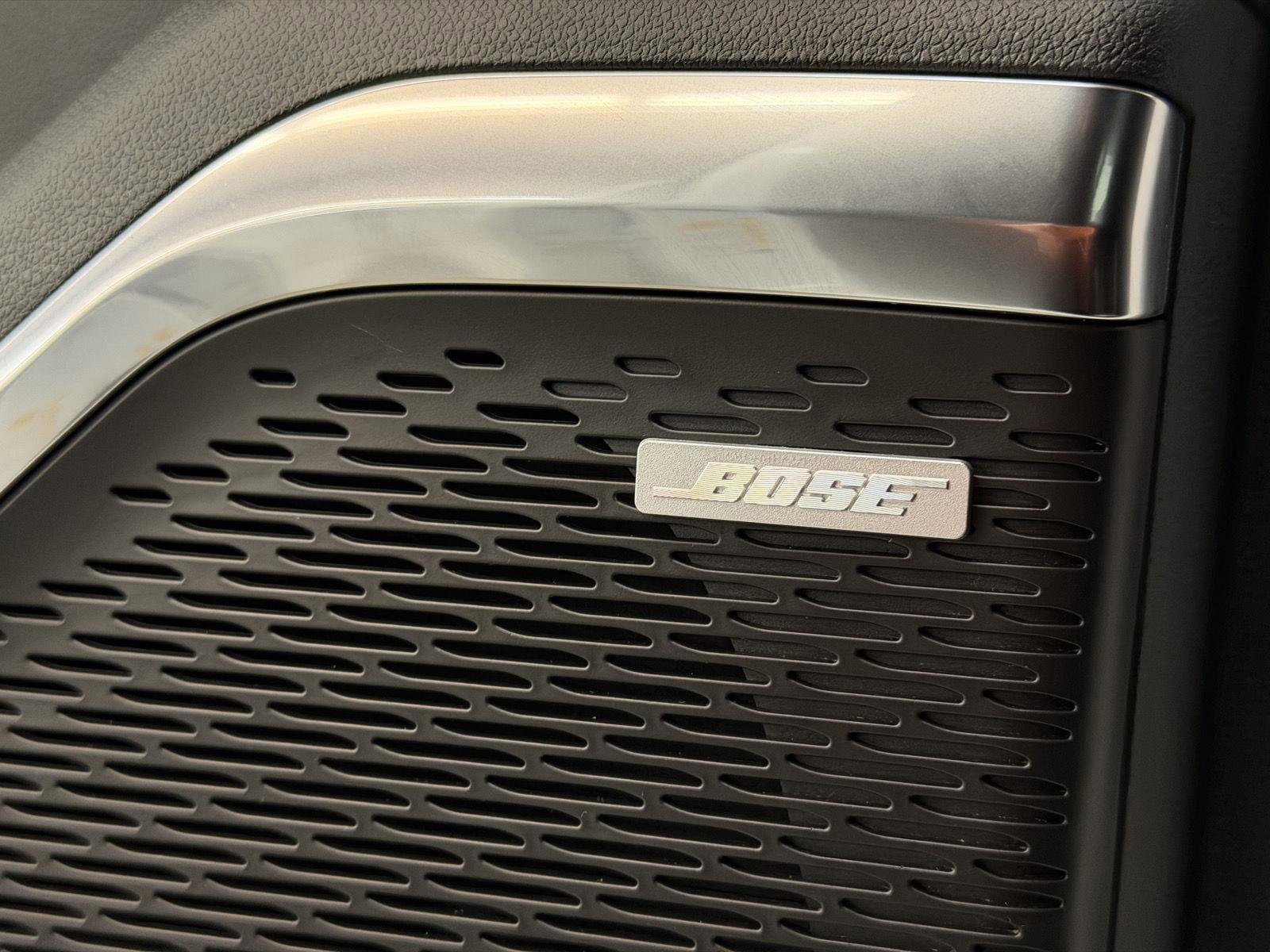 Used 2024 GMC Acadia Elevation image 56