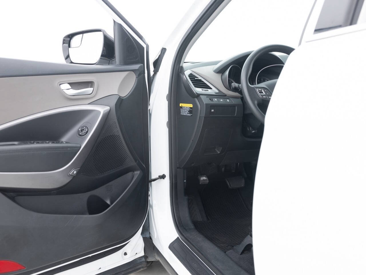 Used 2016 Hyundai Santa Fe Sport FWD image 24