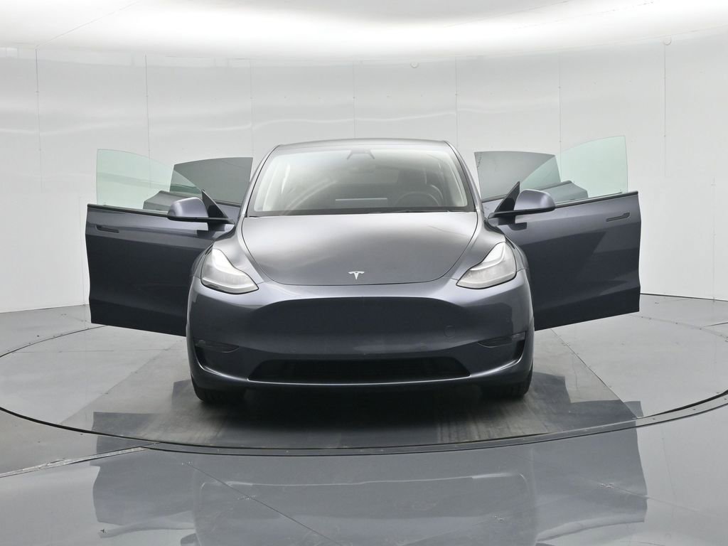 Used 2022 Tesla Model Y Performance AWD/4WD image 27
