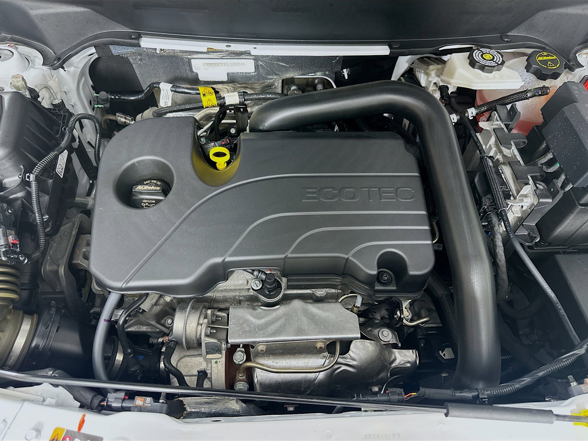 Used 2025 Chevrolet Equinox LT image 33