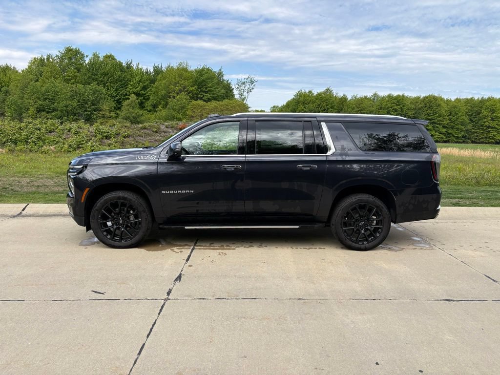New 2026 Chevrolet Suburban High Country w/ Sun And Tow Package AWD/4WD image 6