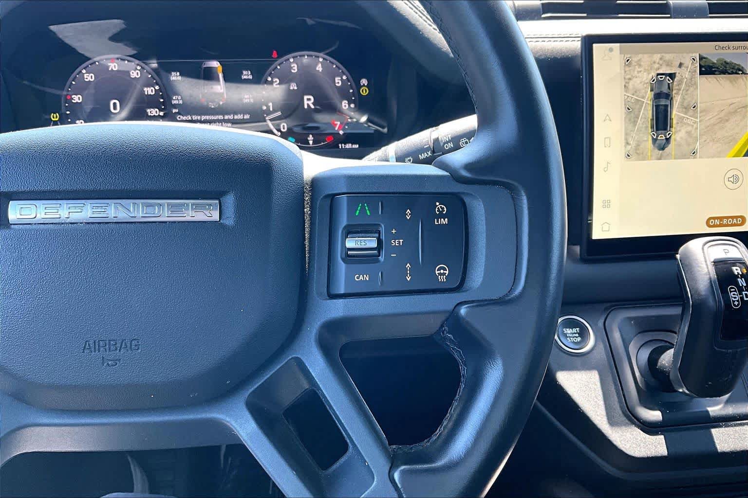 Used 2024 Land Rover Defender 130 X-Dynamic SE AWD/4WD image 24
