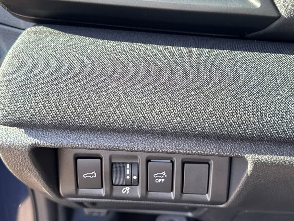 Used 2025 Subaru Outback Premium w/ Popular Package #1A image 29