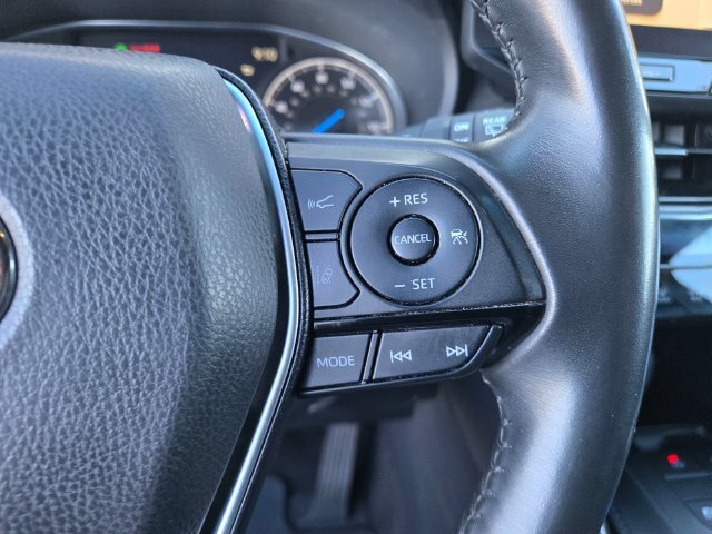 Certified 2023 Toyota Venza XLE AWD/4WD image 22