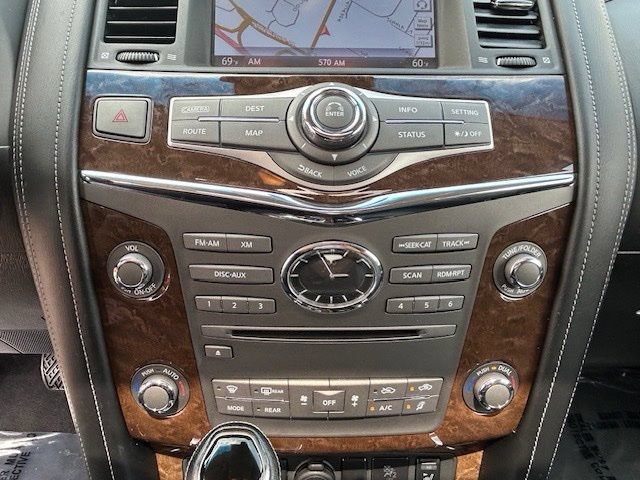 Used 2017 INFINITI QX80 4WD w/ Driver Assistance Package image 26