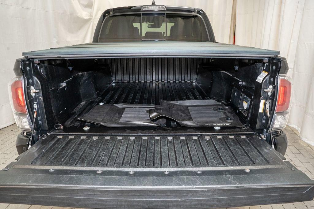 Certified 2020 Toyota Tacoma TRD Sport w/ TRD Premium Sport Package image 5